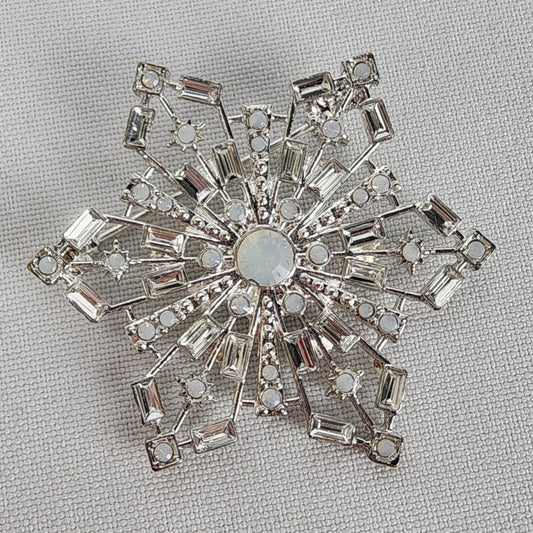 Avon Silver Tone Snowflake Brooch