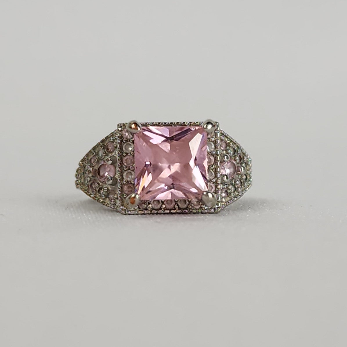 S925 Silver Tone Pink Stone Ring Size 7