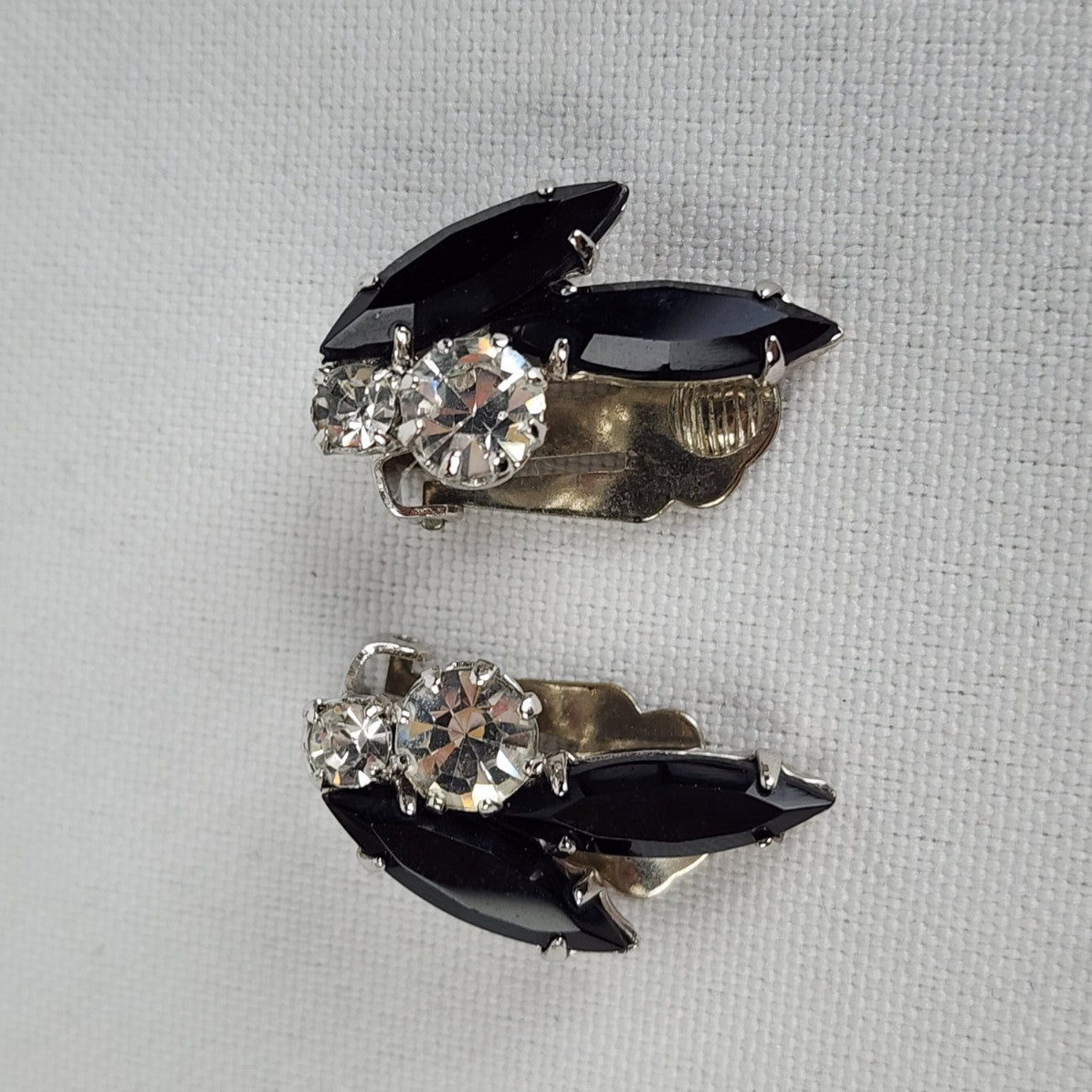 Vintage Silver & Black Rhinestone Brooch & Earrings