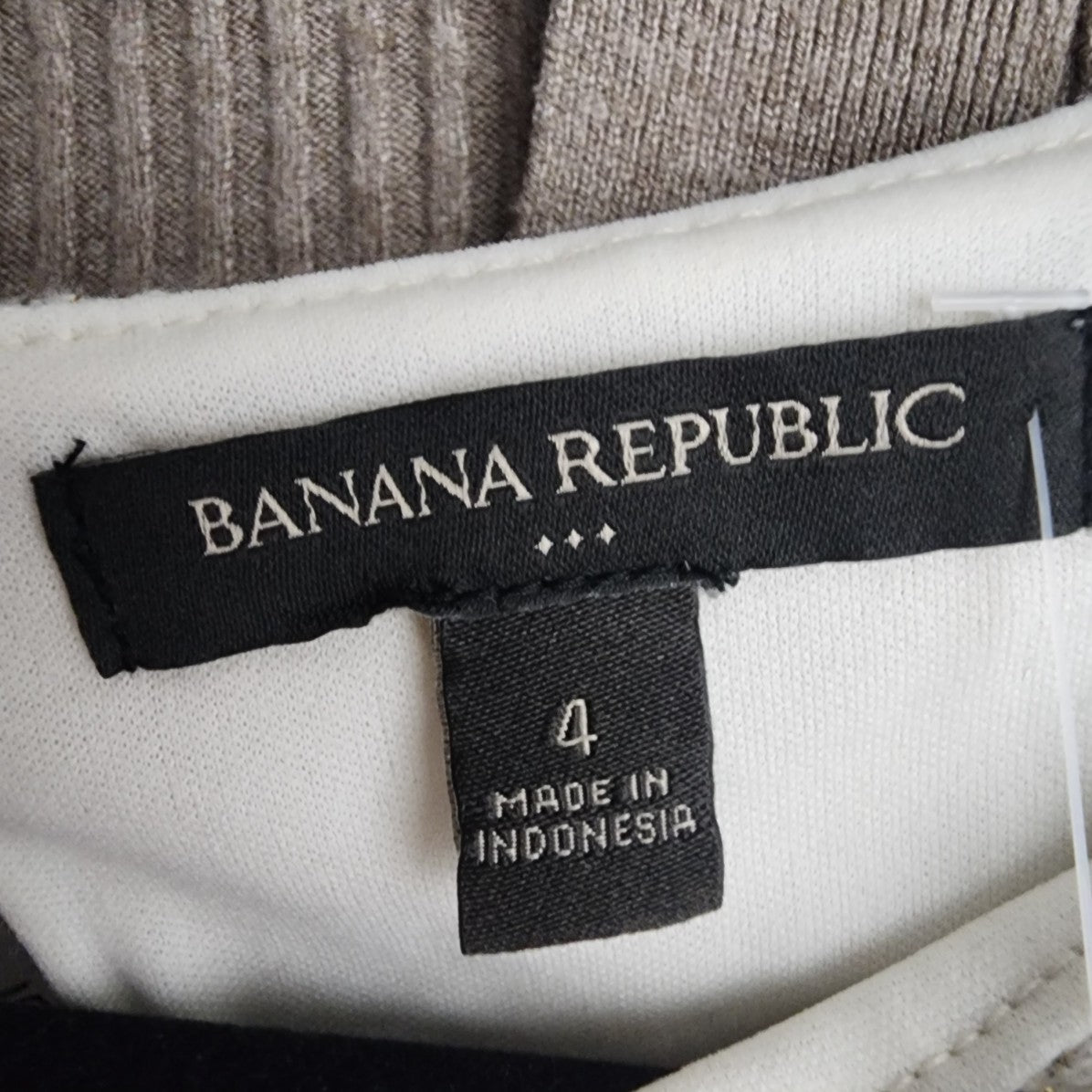 Banana Republic Cream Knit Cotton Shift Dress Size 4