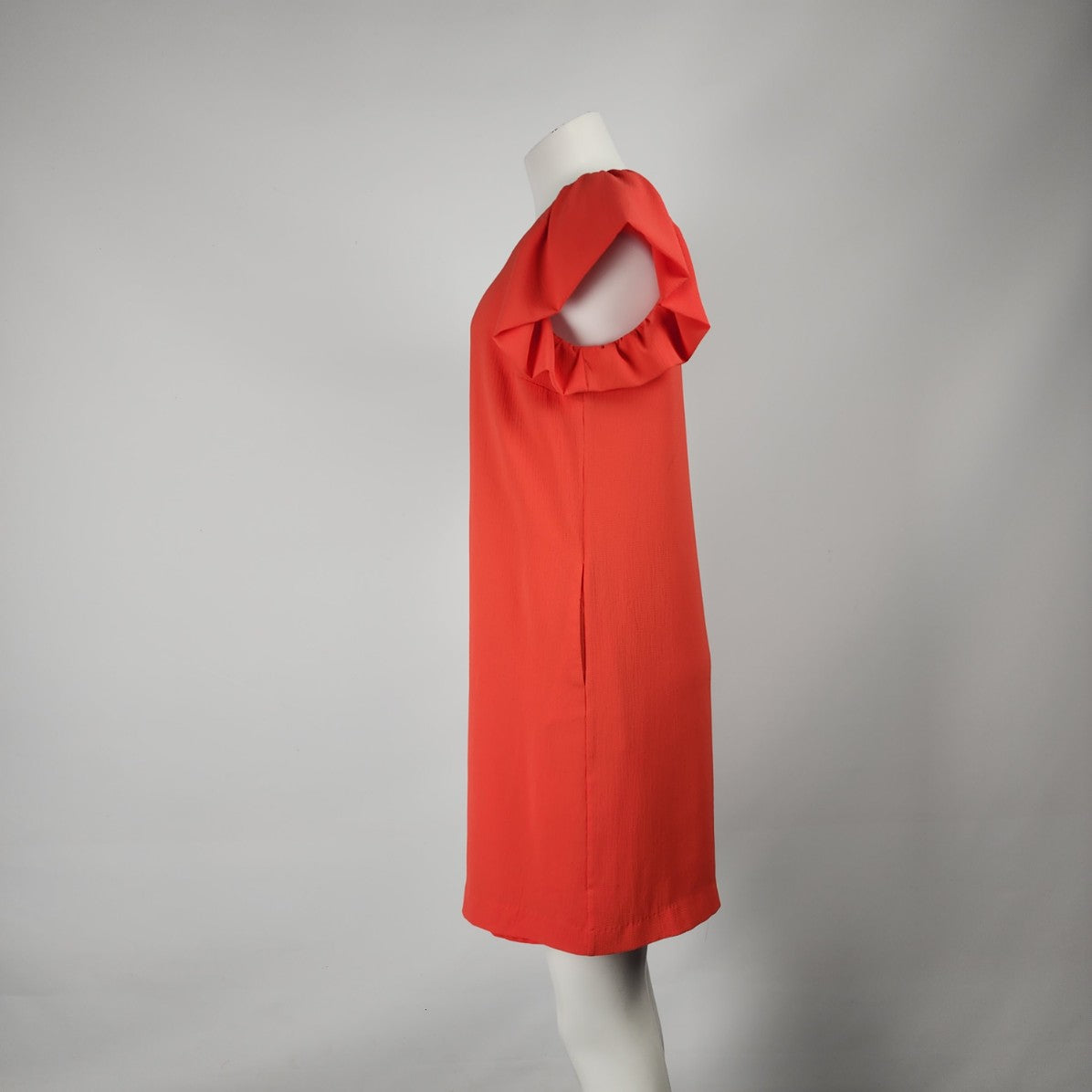 RW&CO Orange Ruffle Sleeve Mini Shift Dress Size M