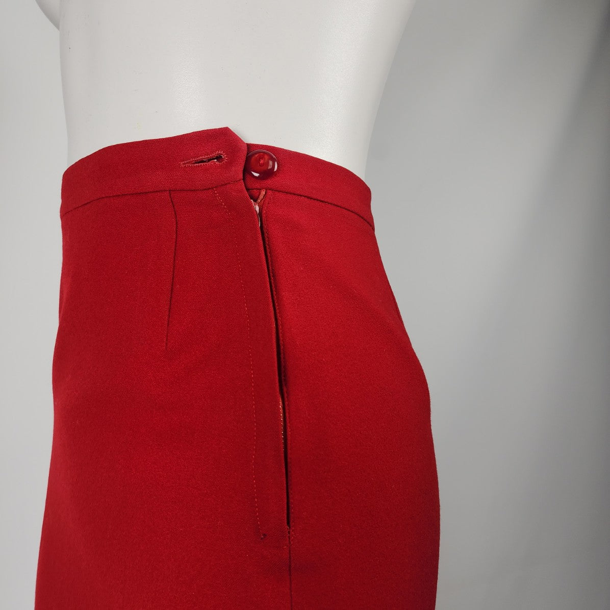 Vintage Suzanne Red Wool Knee Length Skirt Size XS