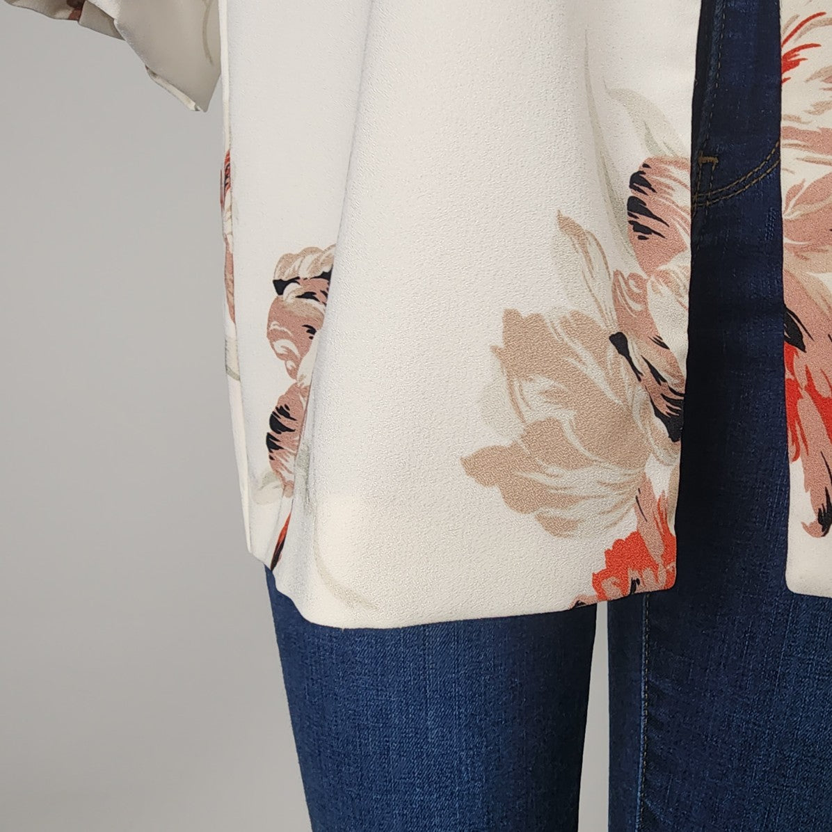 Dynamite Cream Floral Boyfriend Blazer