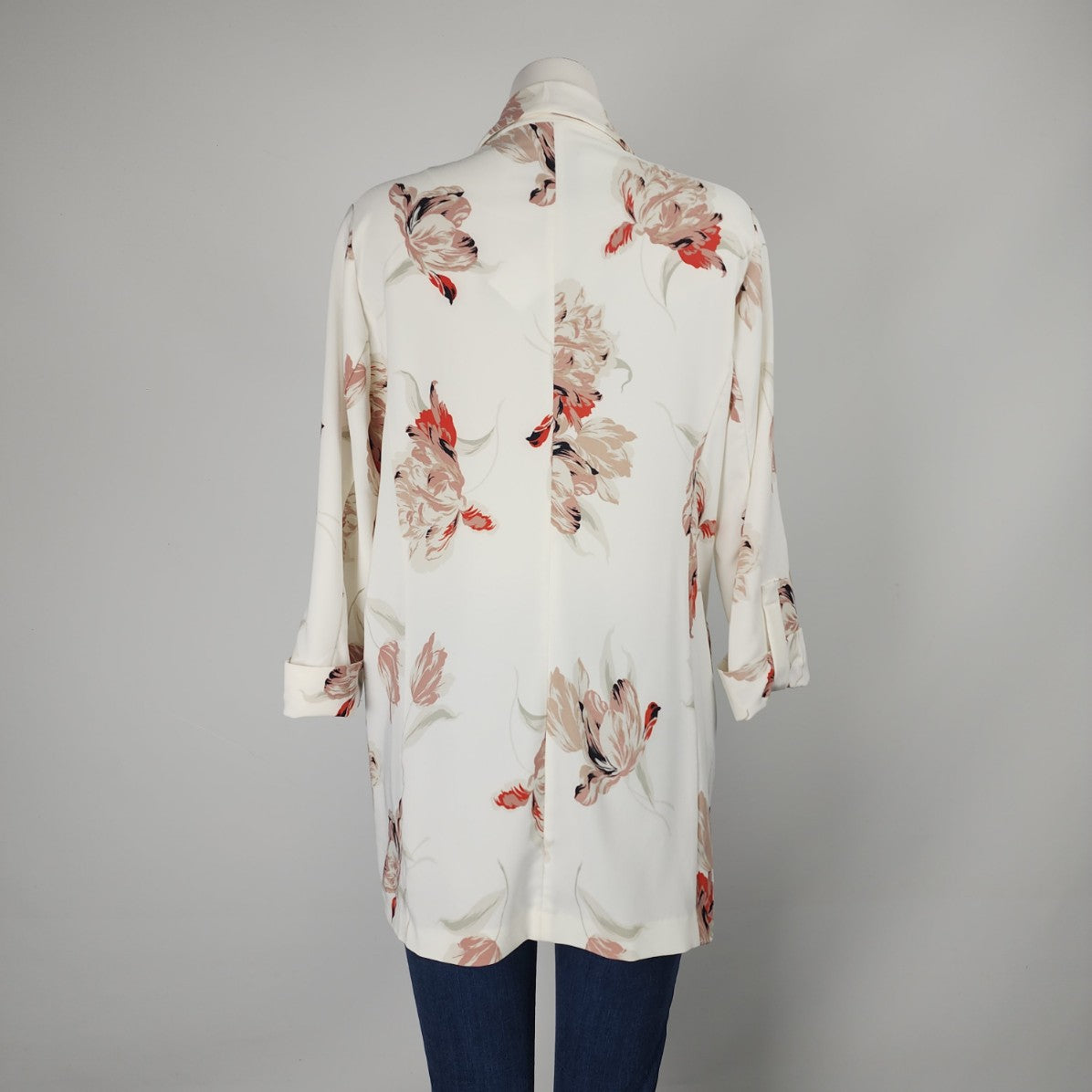 Dynamite Cream Floral Boyfriend Blazer