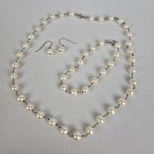 Peoples Pearl & 925 Sterling Silver Necklace Bracelet & Earring Set