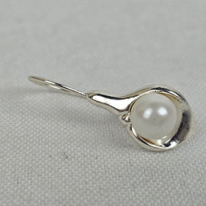 Silver Tone Faux Pearl Cali Lilly Drop Earrings
