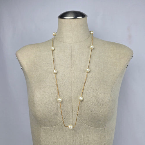 Vintage Avon Gold Tone Faux Pearl Chain Necklace