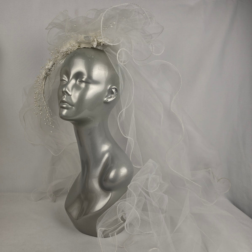 Vintage Beaded Floral Frame Wedding Veil