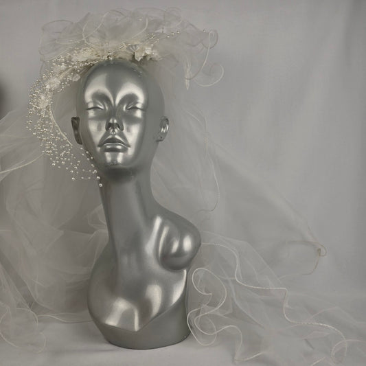 Vintage Beaded Floral Frame Wedding Veil