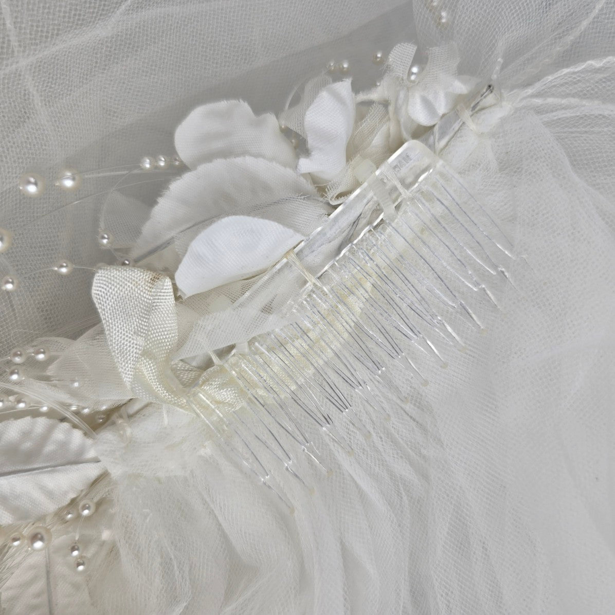 Vintage Beaded Floral Frame Wedding Veil