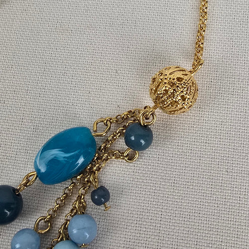Vintage Avon Gold Tone Blue Beaded Layered Necklace & Earring Set