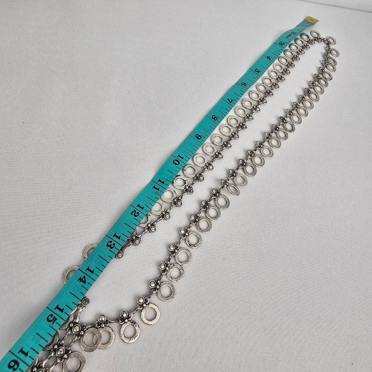 Silver Tone Circle Detail Lariat Statement Necklace