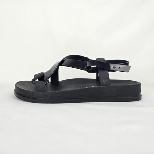 Petite Jolie Black Sandals Size 7