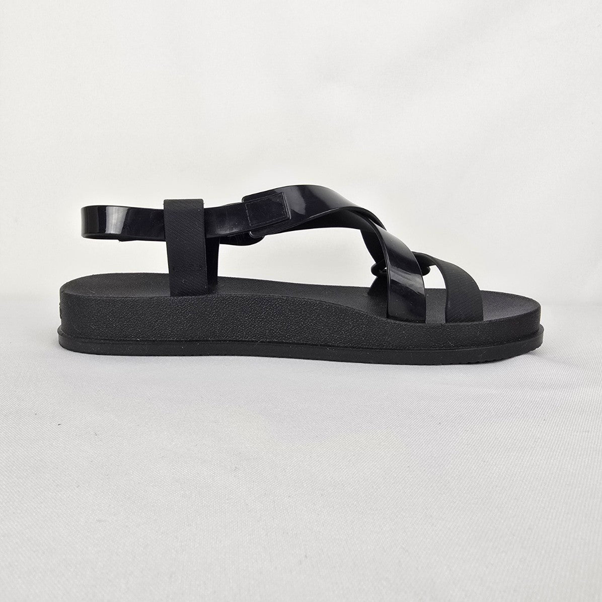 Petite Jolie Black Sandals Size 7