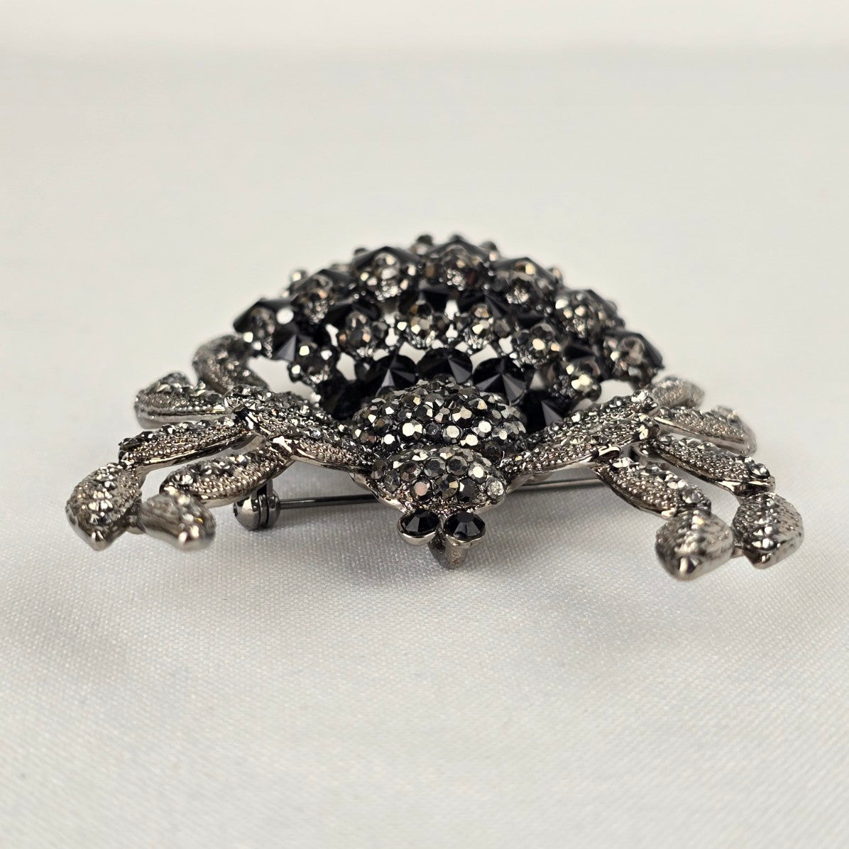 Black Rhinestone Oversize Spider Brooch
