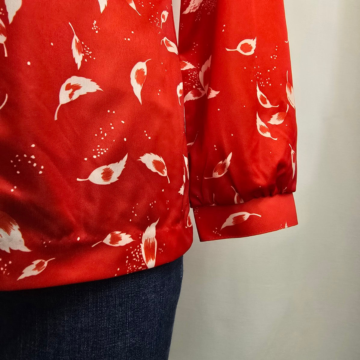 Vintage Sears Red Feather Print Button Up Collared Blouse Size L