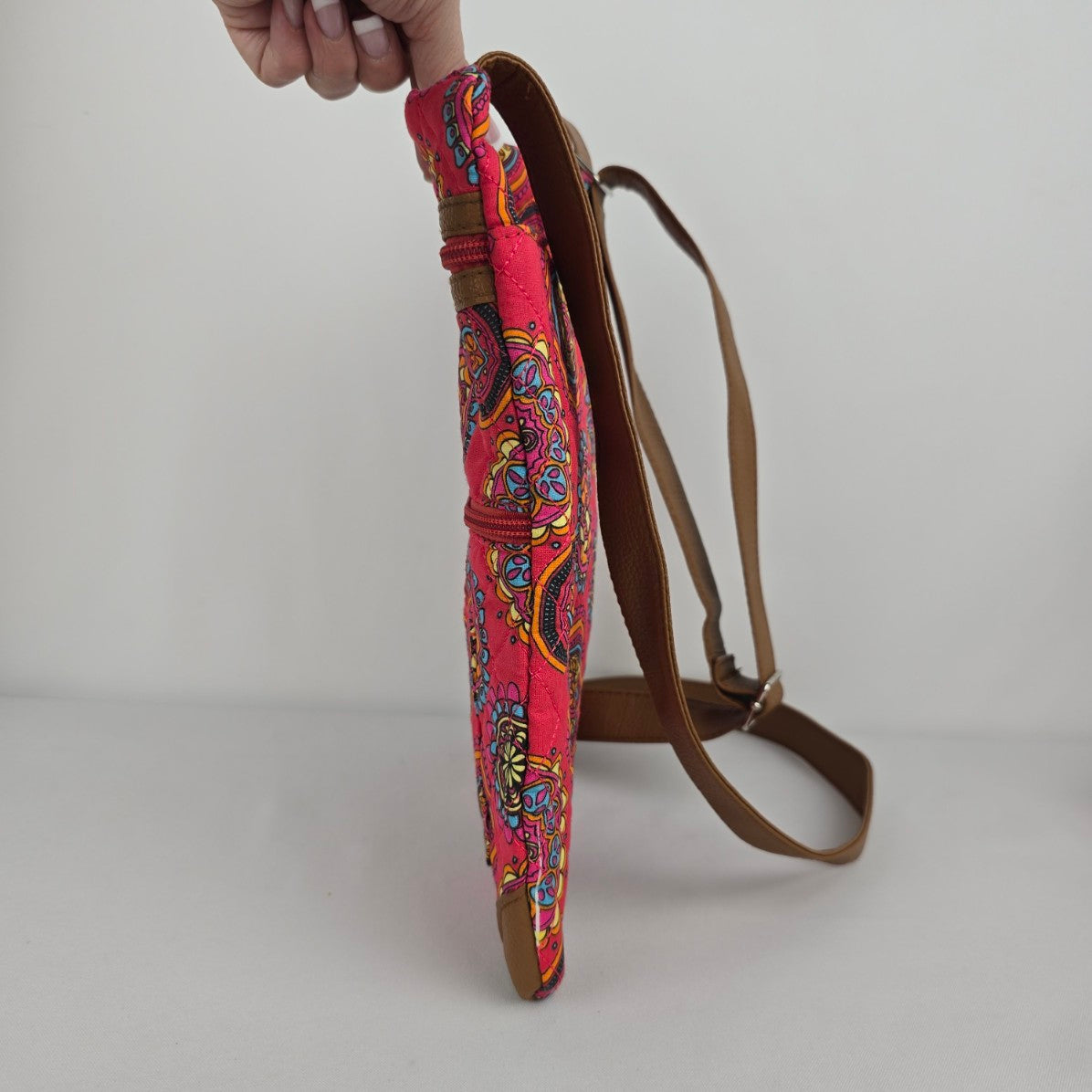 Stone Mountain Pink Kaleidoscope Print Quilted Crossbody Purse