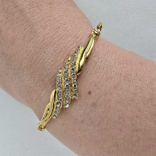 Vintage Avon Gold Tone Rhinestone Bracelet