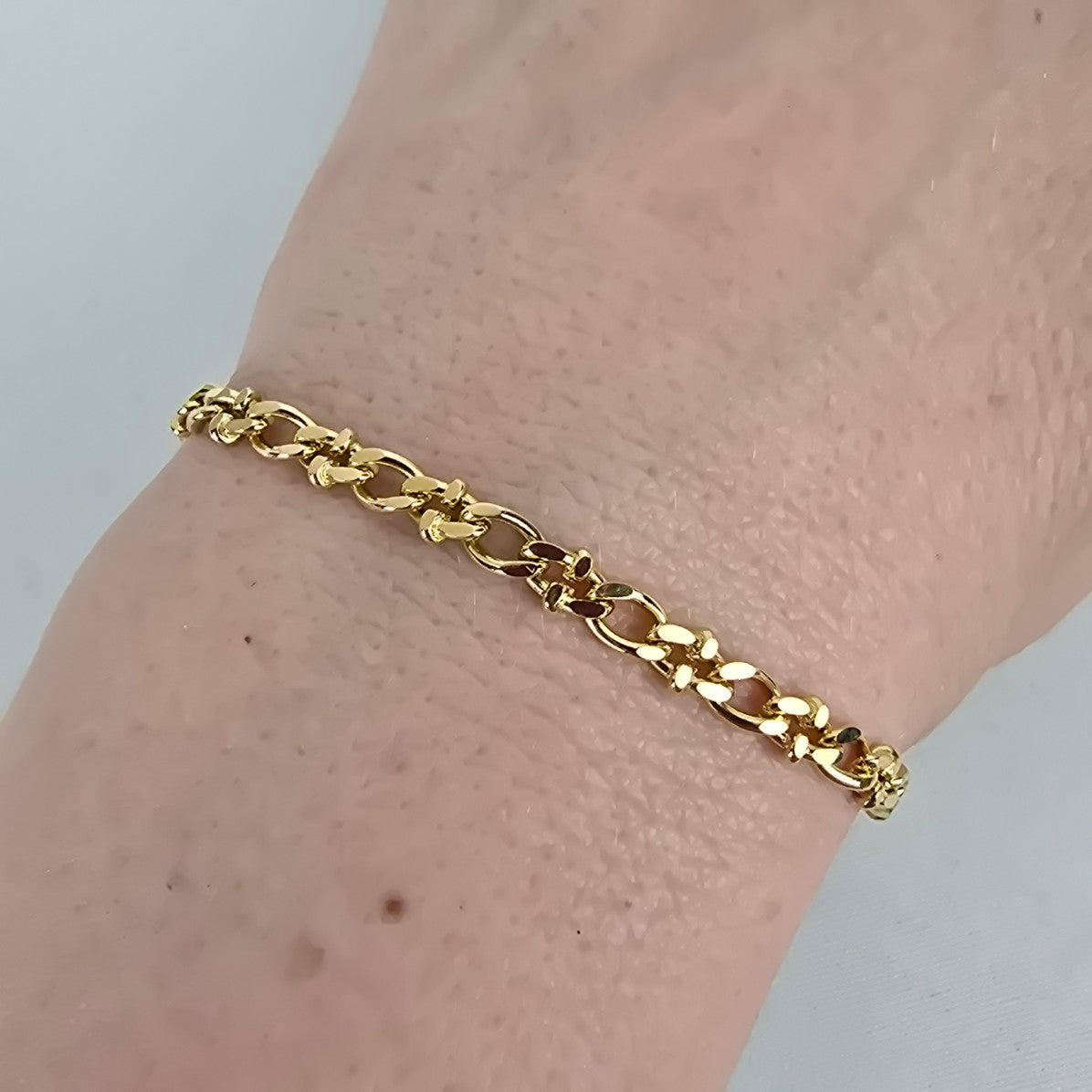 Vintage Gold Tone Chain Link Bracelet