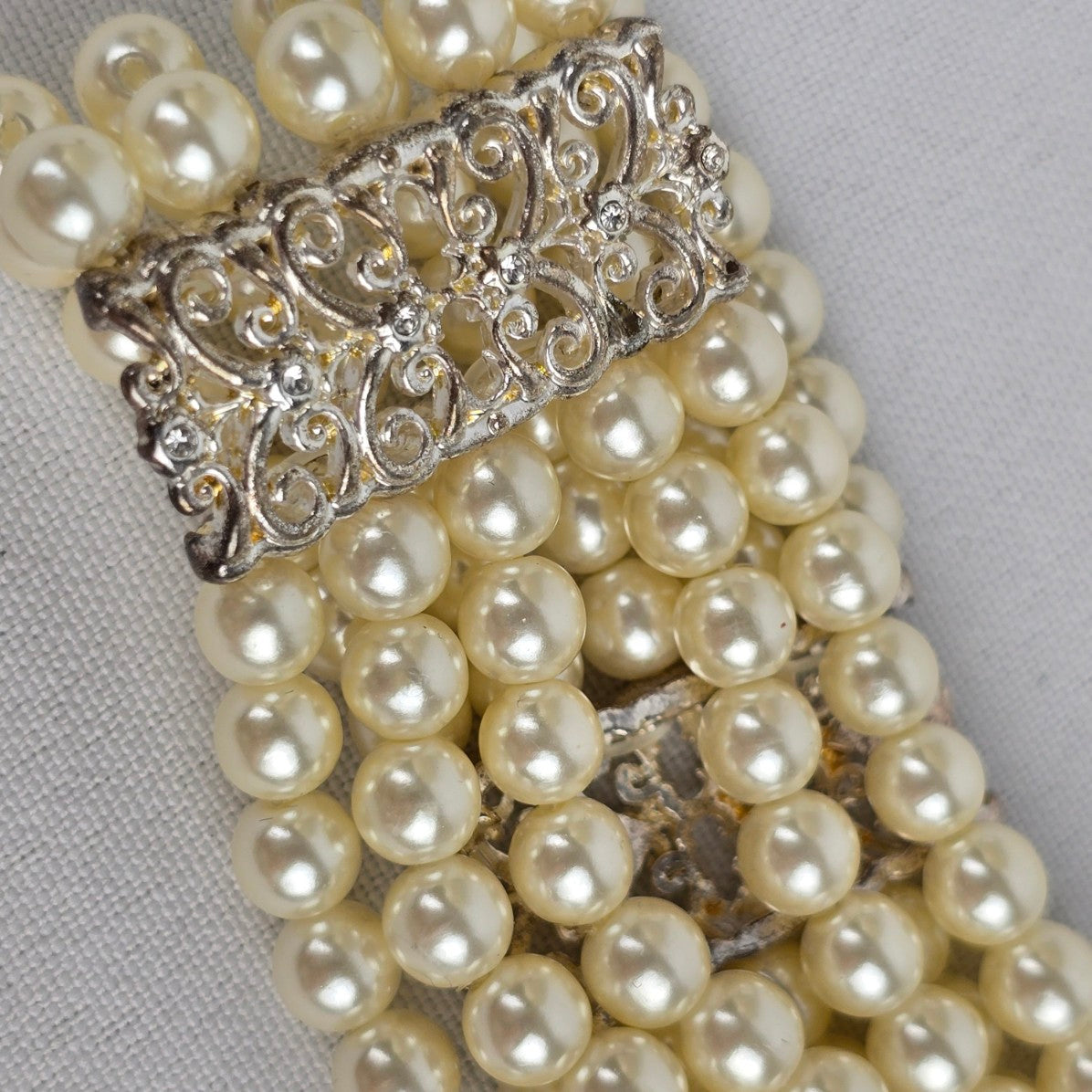 Faux Pearl Silver Rhinestone Stretch Bracelet