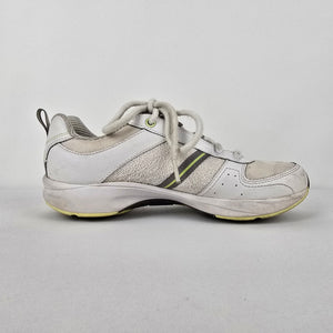 Keds White Lacer Up Runners Size 7