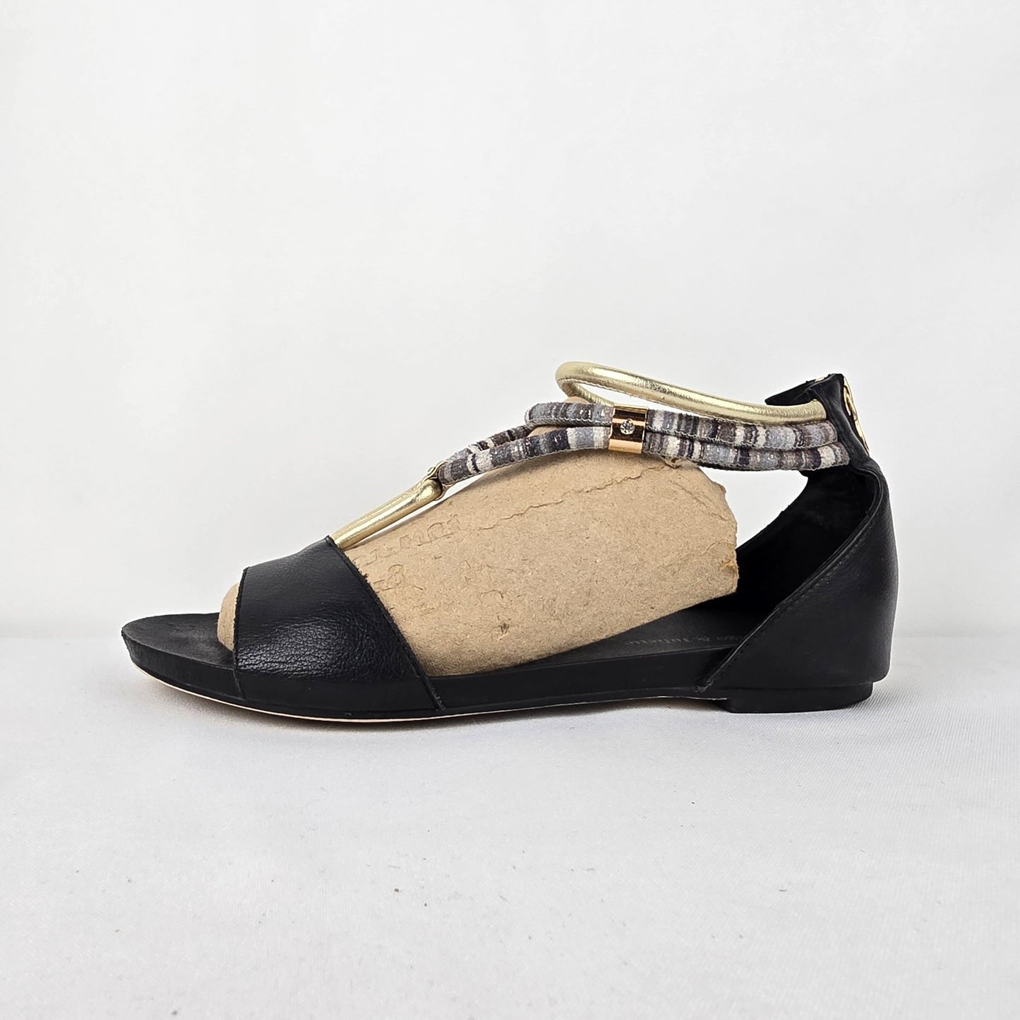 Django & Juliette Black Leather Gladiator Sandals Size 7