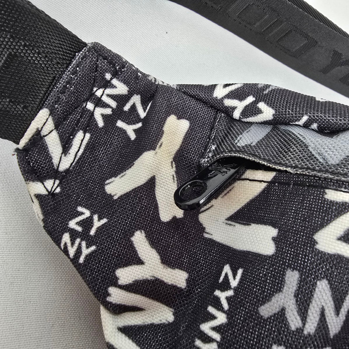 Zoo York Graphic Print Belt Bag Fanny Pack