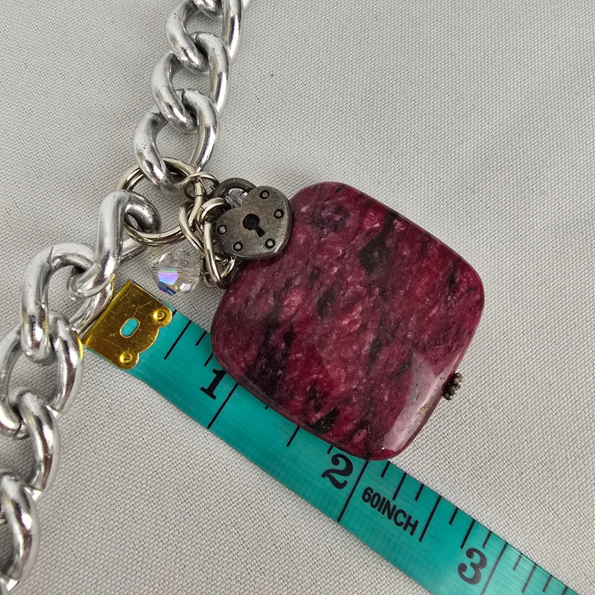 Elvira Silver Tone Chunky Chain Red Polished Natural Stone Pendant Necklace