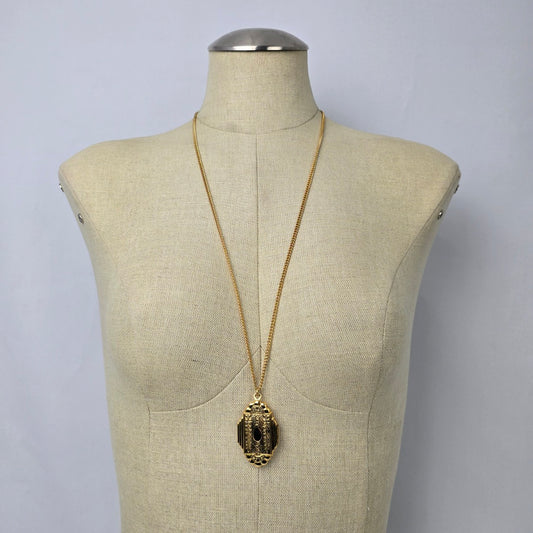 Vintage Gold Tone Locket Pendant Necklace