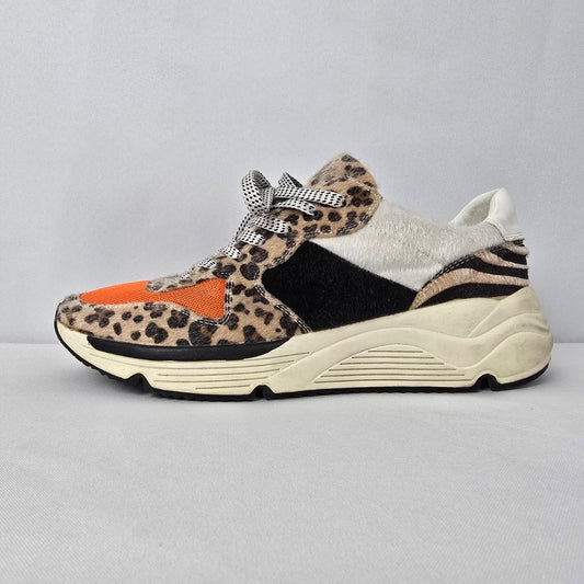 White Raven Orange Animal Print Lace Up Runners Size 8.5