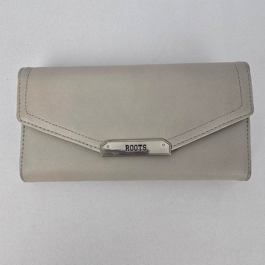 Roots Grey Fold Over Wallet
