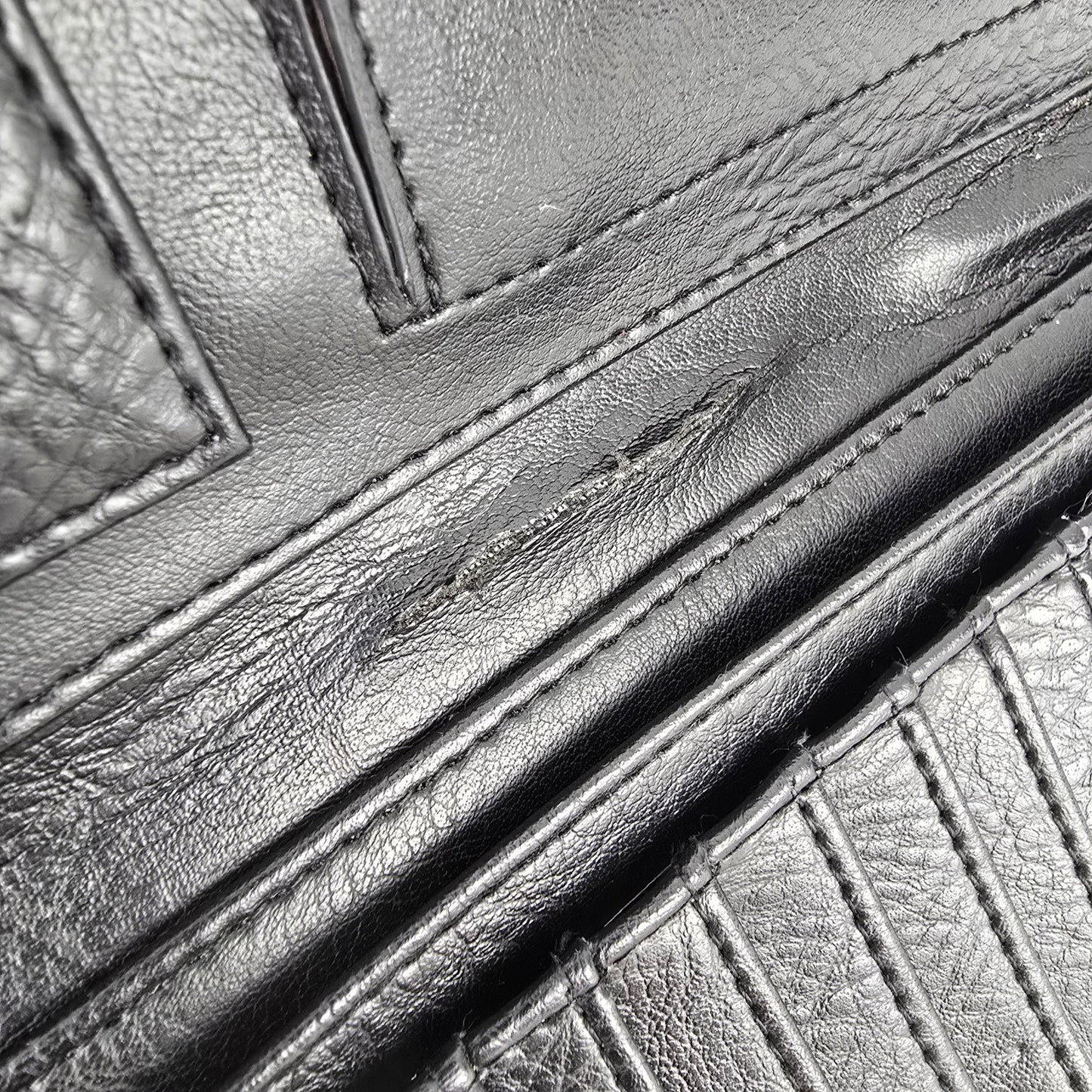 Matt & Nat Black Vegan Zip Around Wallet