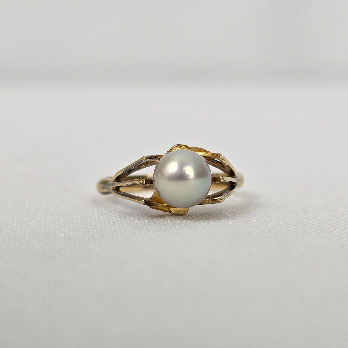 Vintage 14KGE Faux Pearl Ring Size 4.5