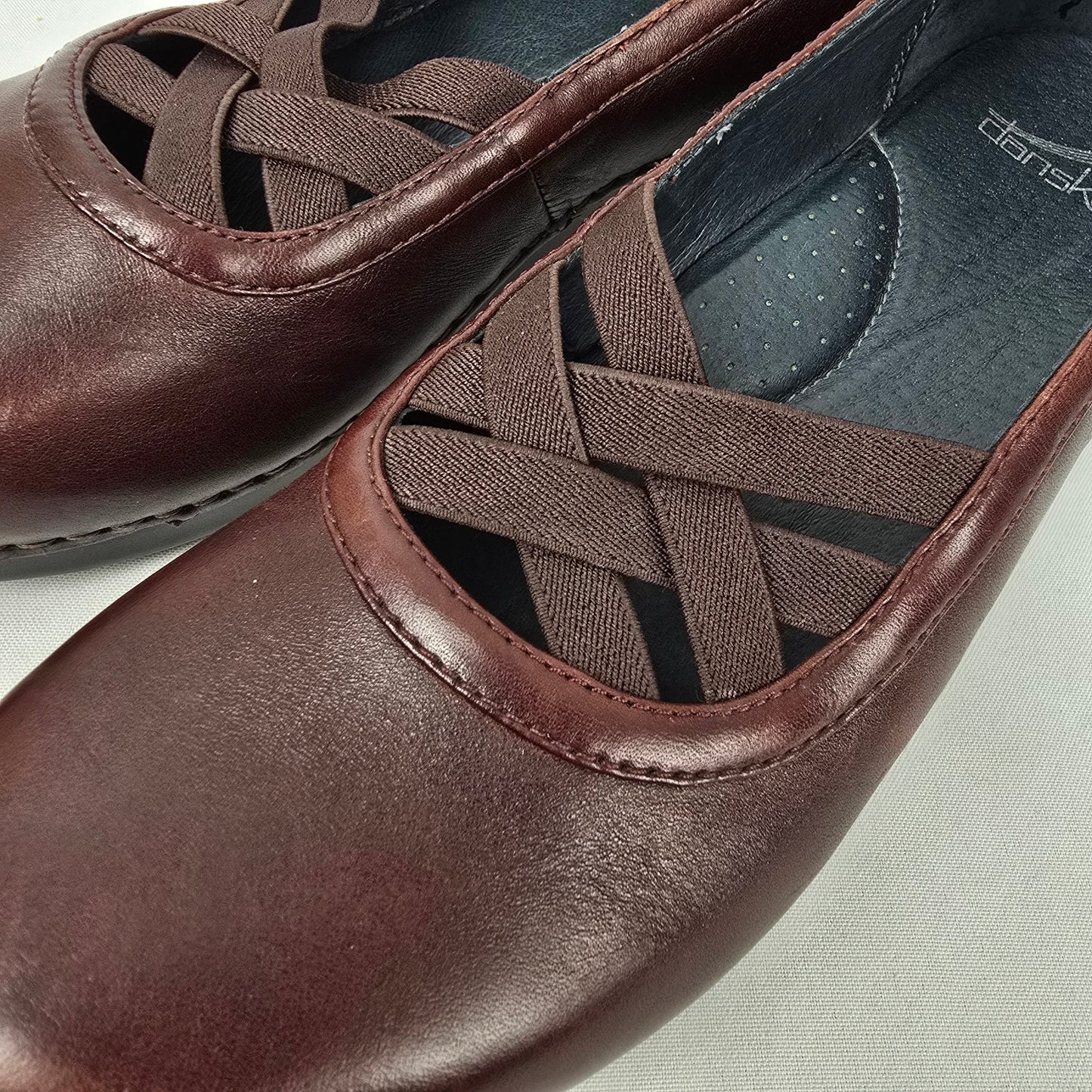 Dansko Burgundy Leather Mary Jane Chunky Heel Shoes Size 11