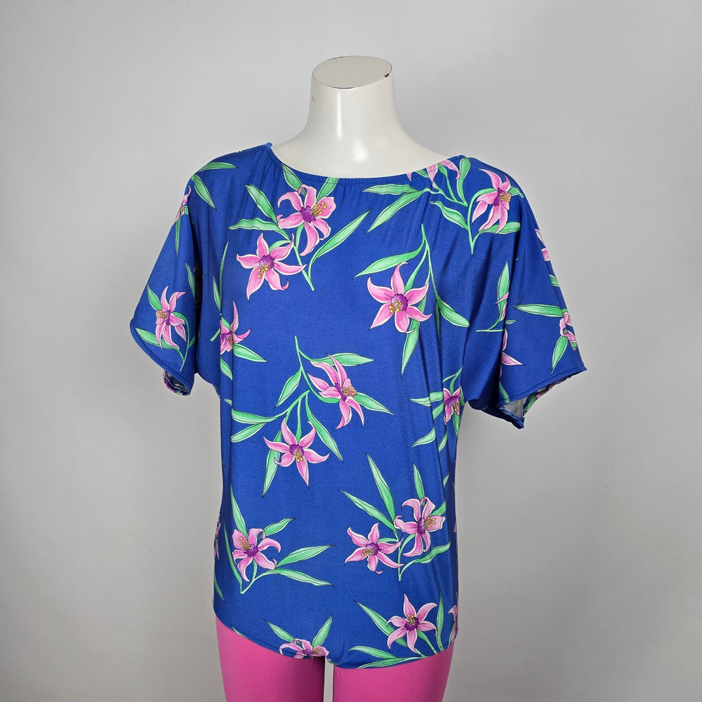 Vintage Women at Large Blue Floral Work Out 2 Pc Set Size L/XL