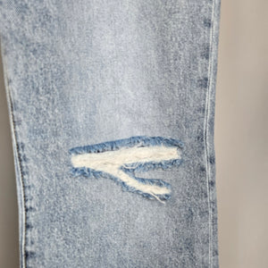 Cabi Jeans 100% bf Light Wash Distressed Denim Jeans Size 10
