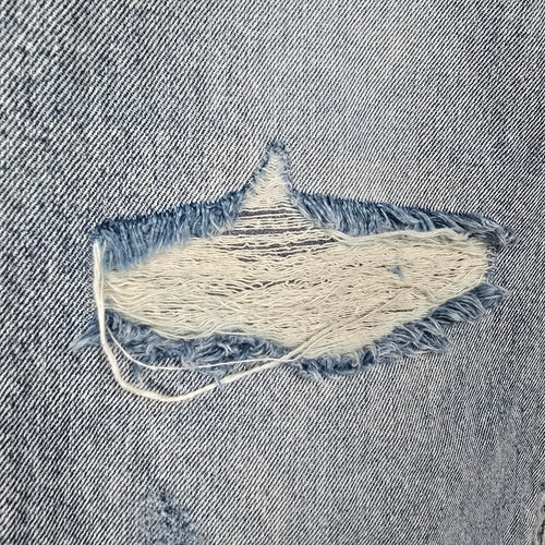Cabi Jeans 100% bf Light Wash Distressed Denim Jeans Size 10