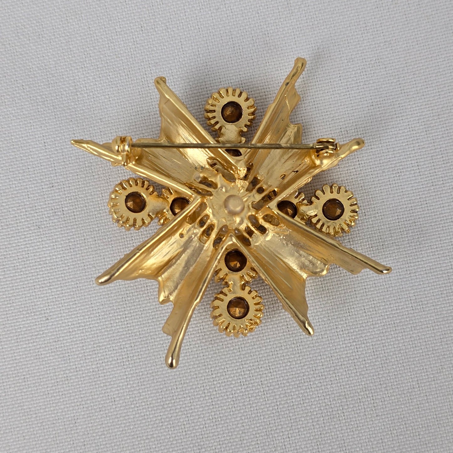 Vintage Gold Tone Star Burst Brooch