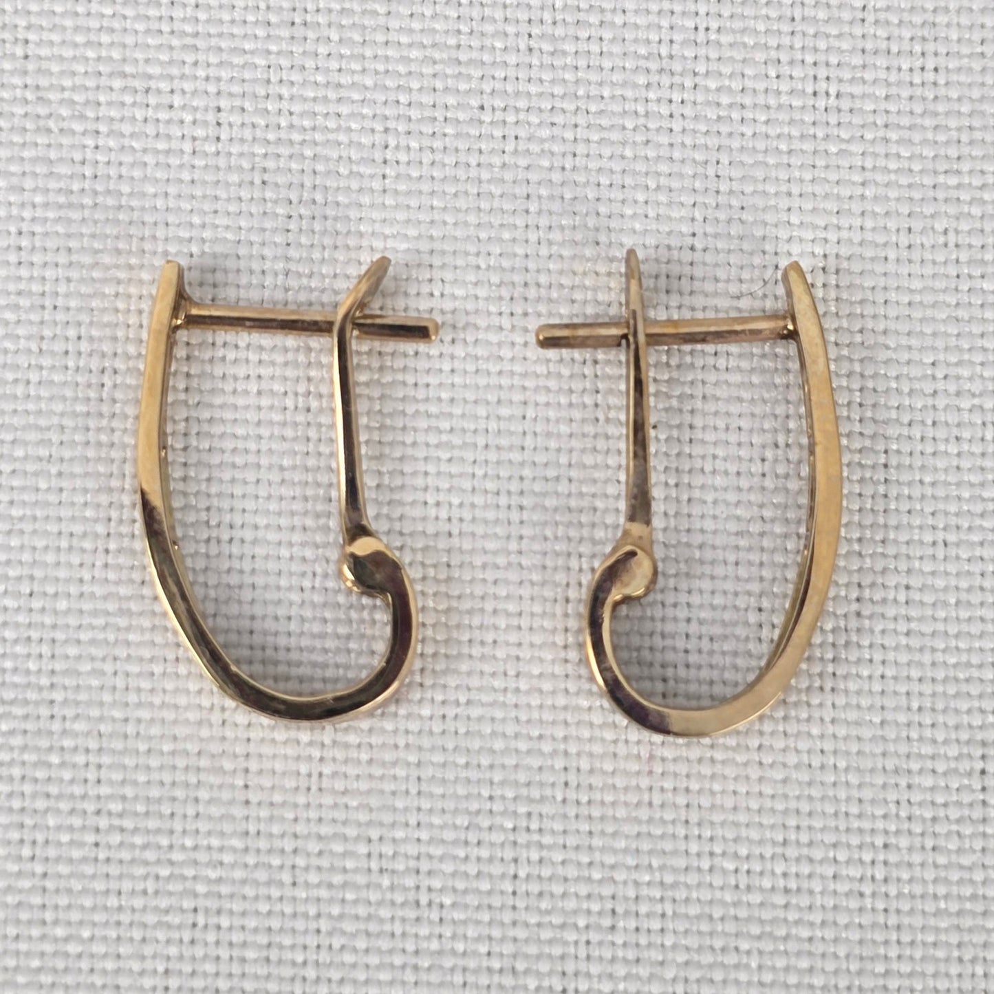 10k Gold CZ Stone Hoop Earrings