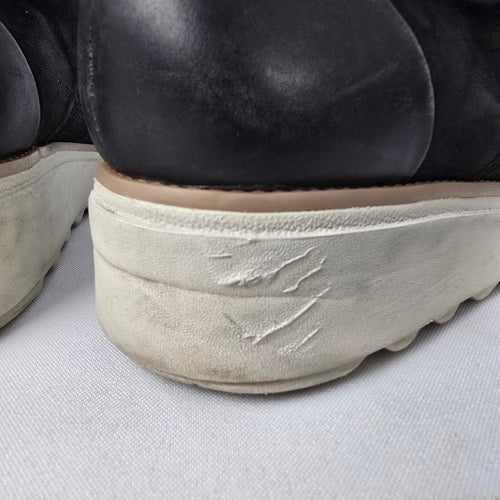 Collection By Clarks Black Lace Up Shoes Size 7.5