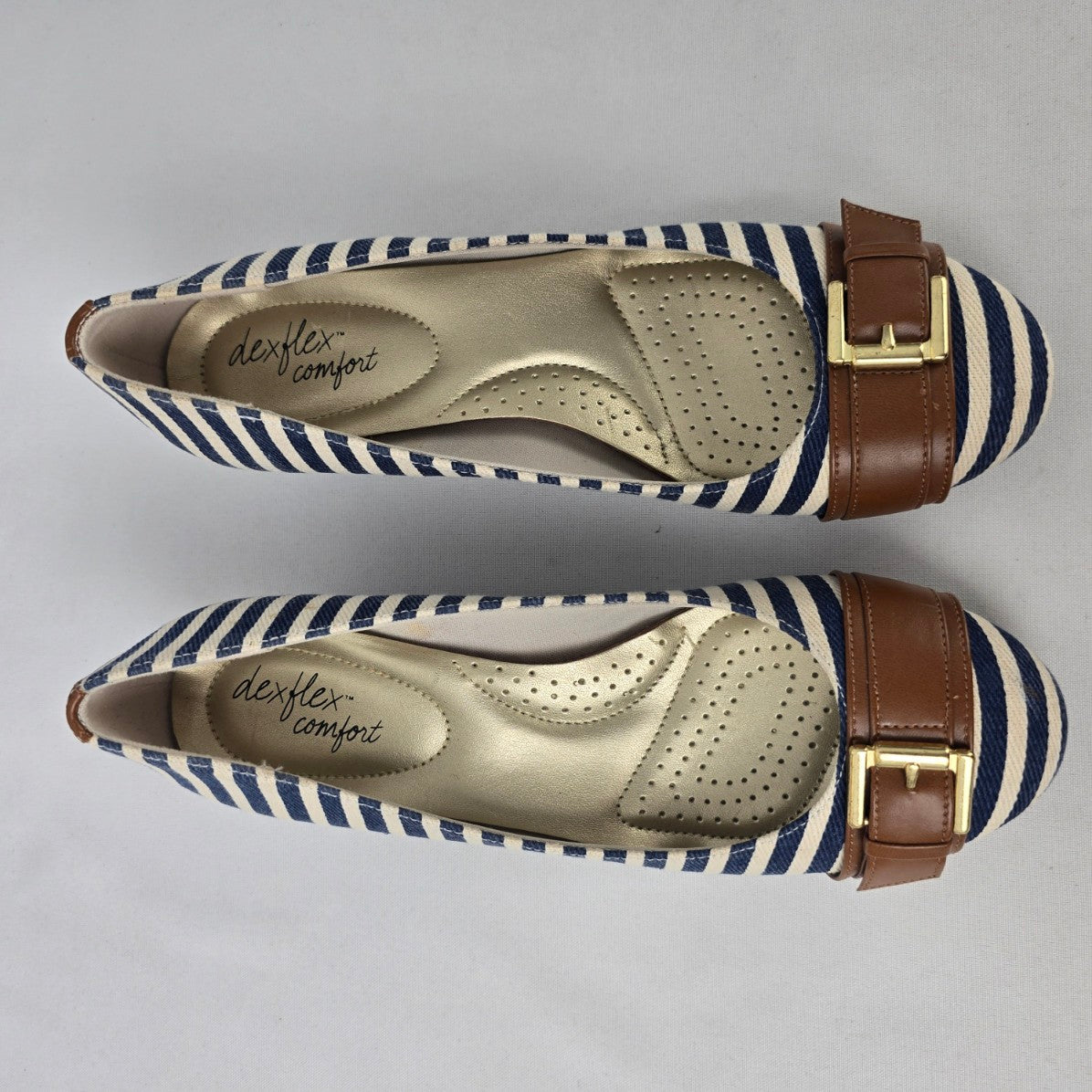 Dexflex Comfort Navy Blue Stripped Low Heel Wedge Shoes Size 8.5