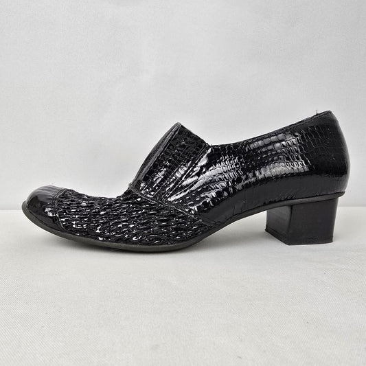 Helle Comfort Black Patent Heeled Shoes Size 7.5