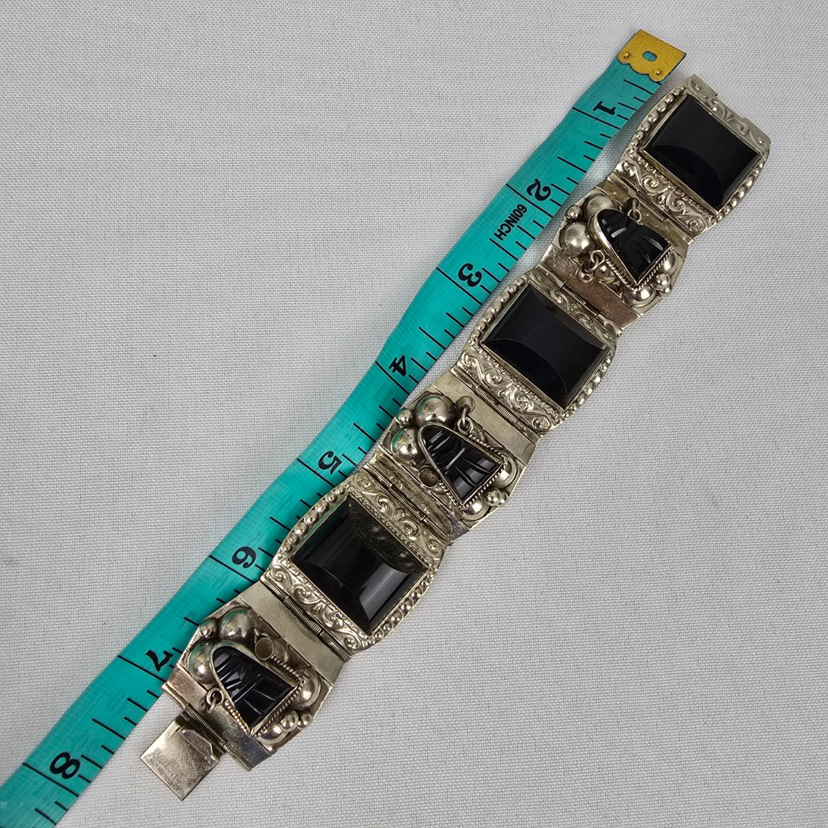 Vintage Taxco 925 Onyx Carved Silver Link Bracelet