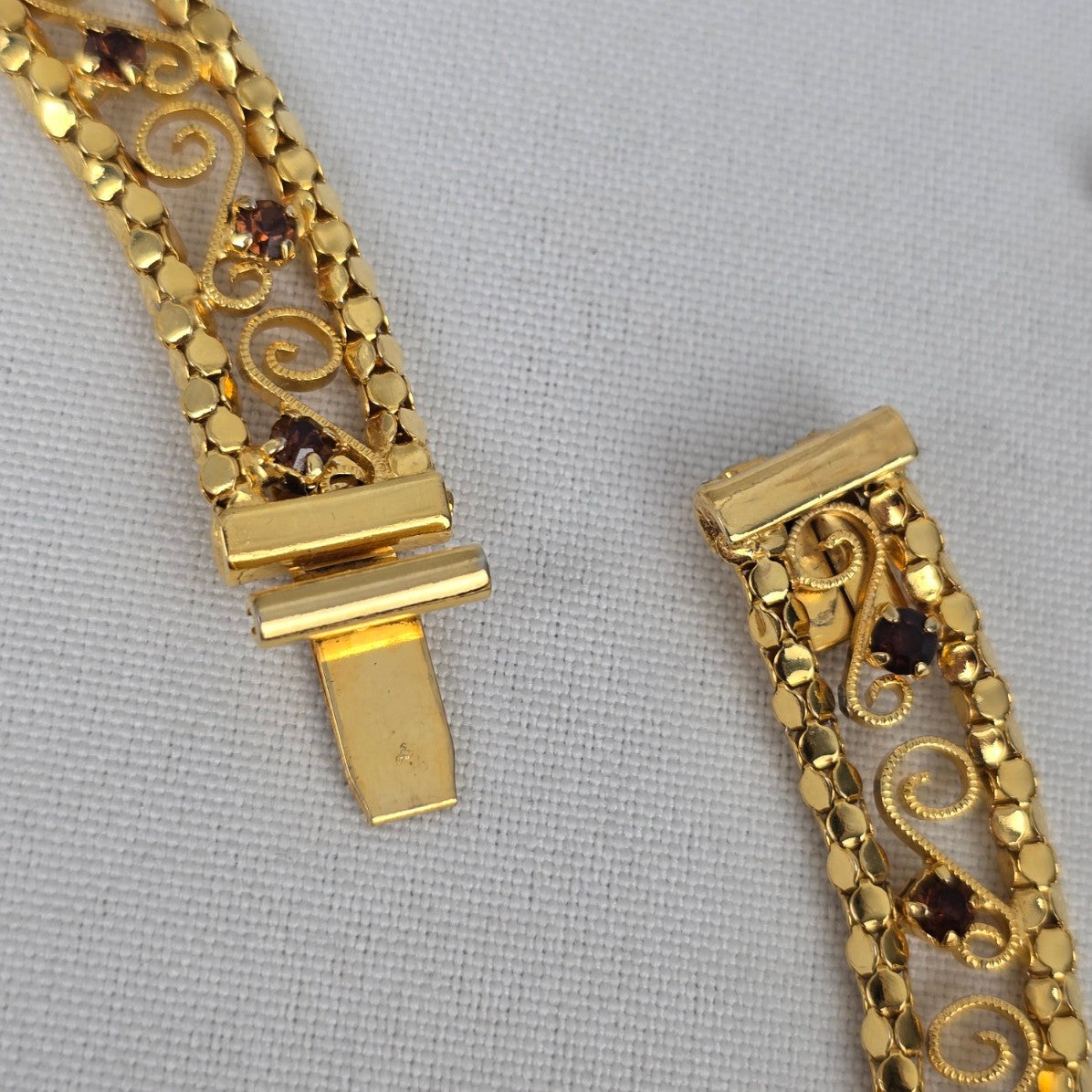 Vintage Gold Tone Brown Crystal Necklace & Earring Set