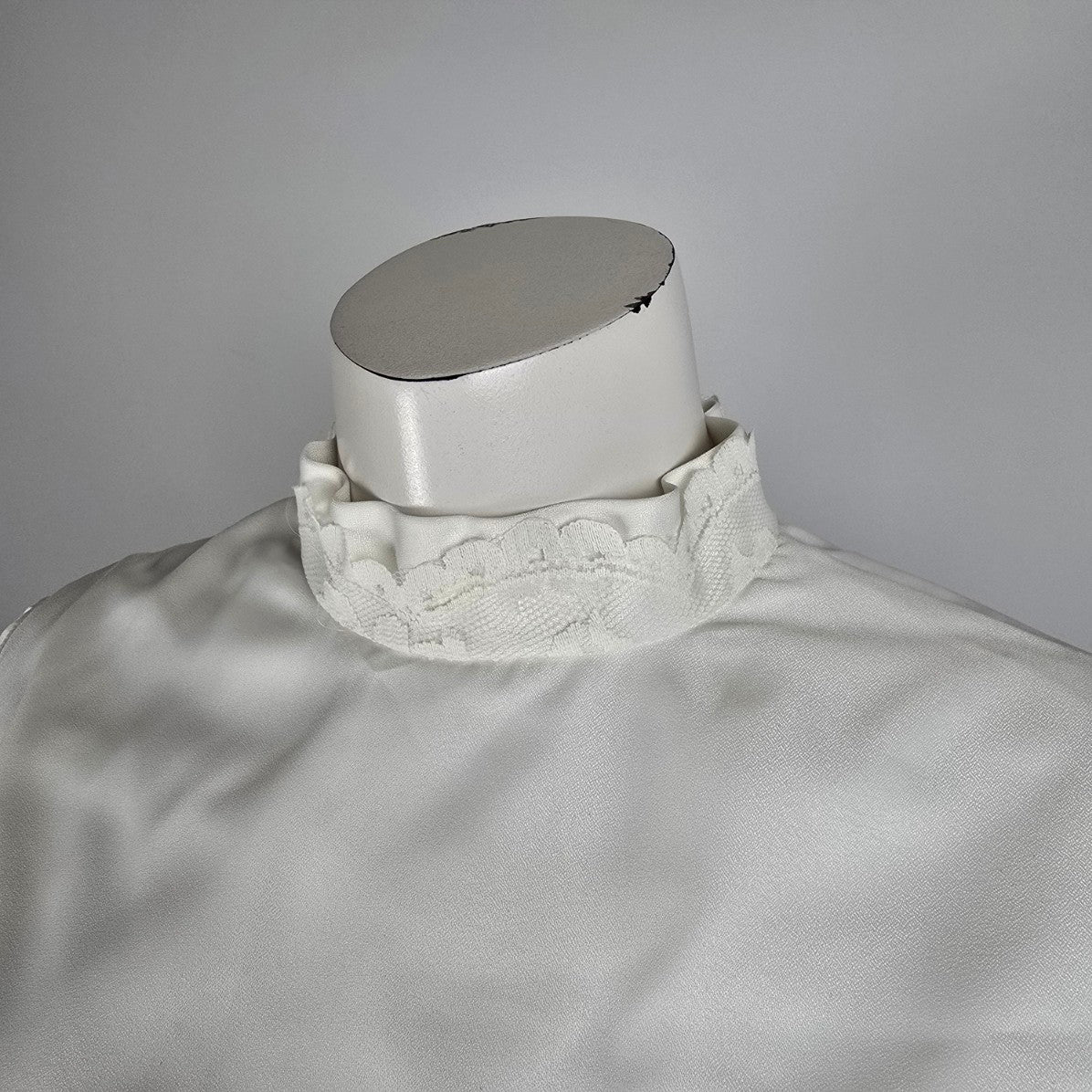 Vintage White High Neck Colum Gown Wedding Dress Size M