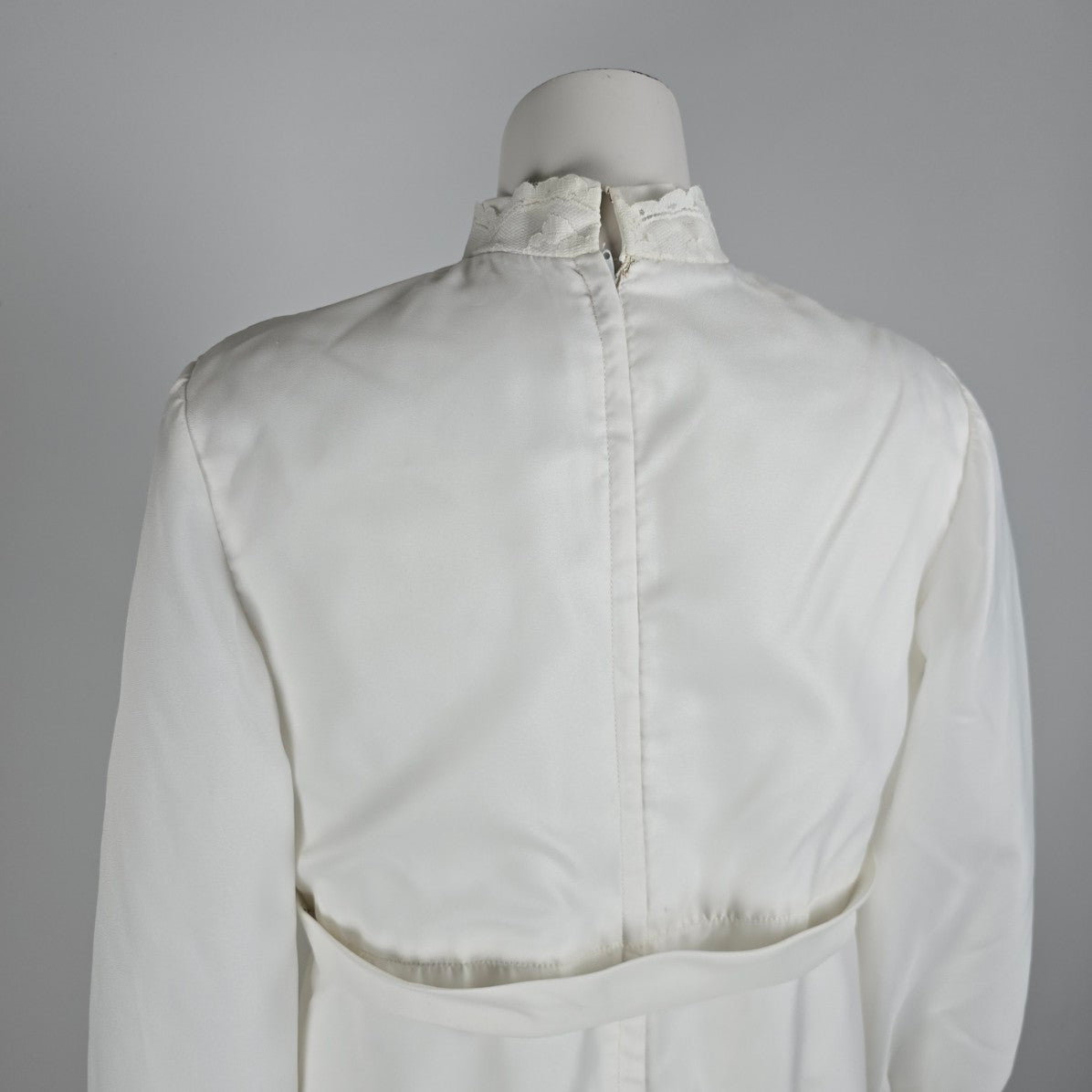 Vintage White High Neck Colum Gown Wedding Dress Size M