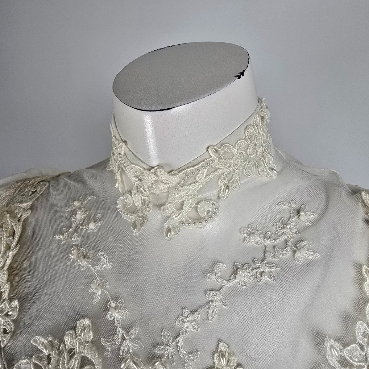 Vintage White Lace Puff Sleeve High Neck Wedding Dress Size XS