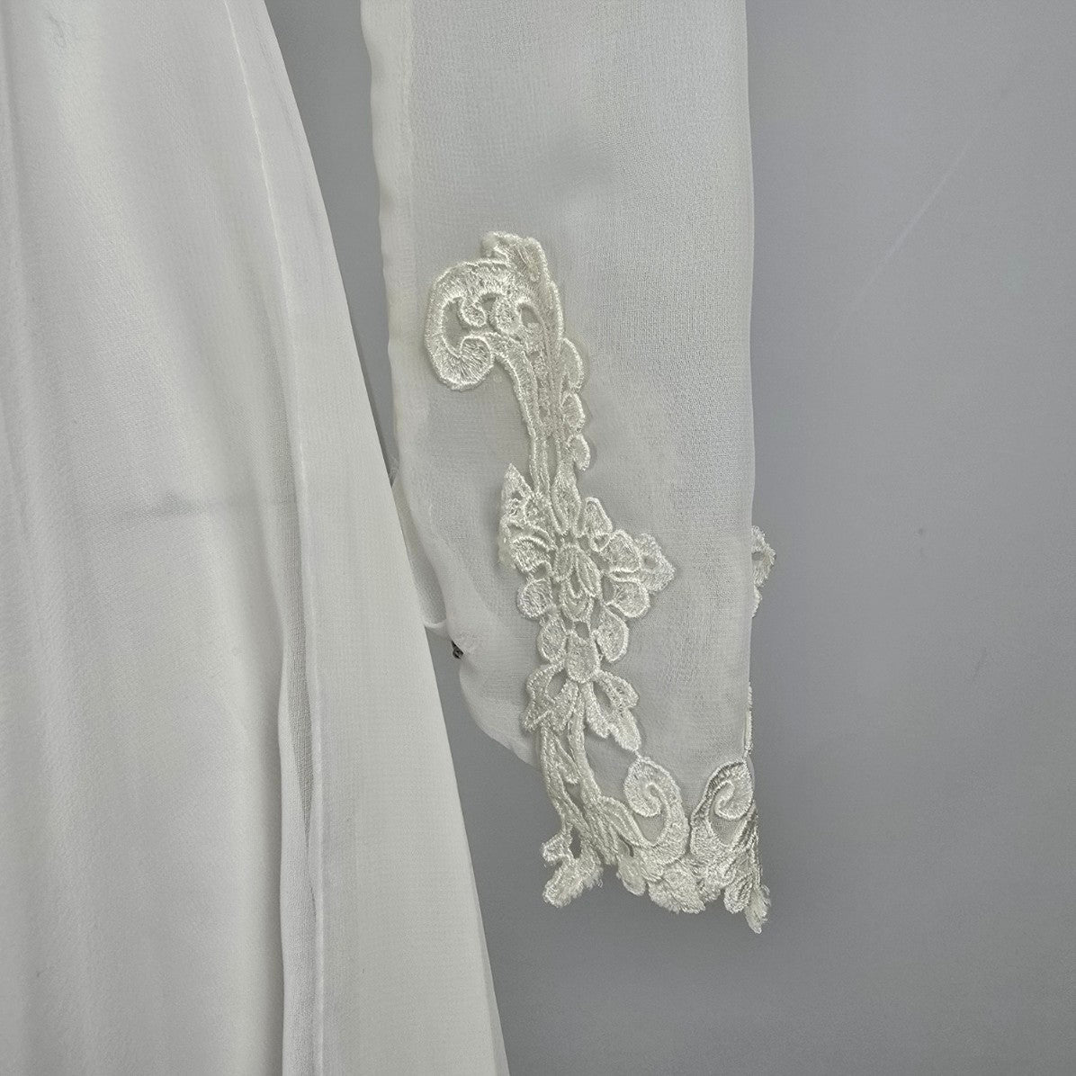Vintage White Lace Puff Sleeve High Neck Wedding Dress Size XS