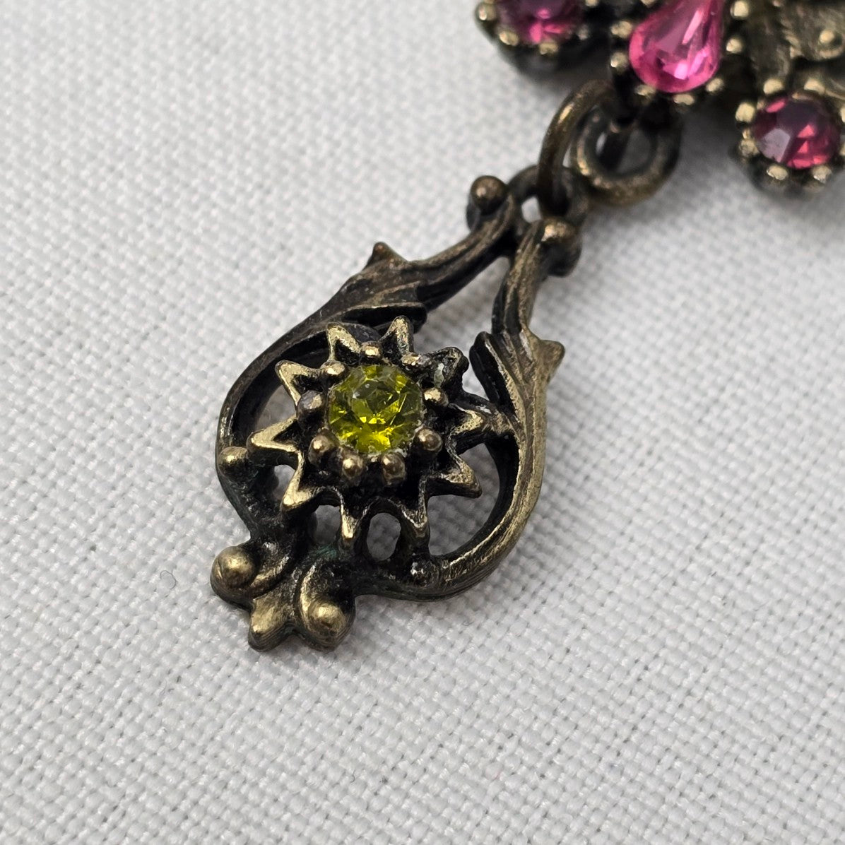 Vintage Sarah Coventry Bronze Faux Opal Brooch