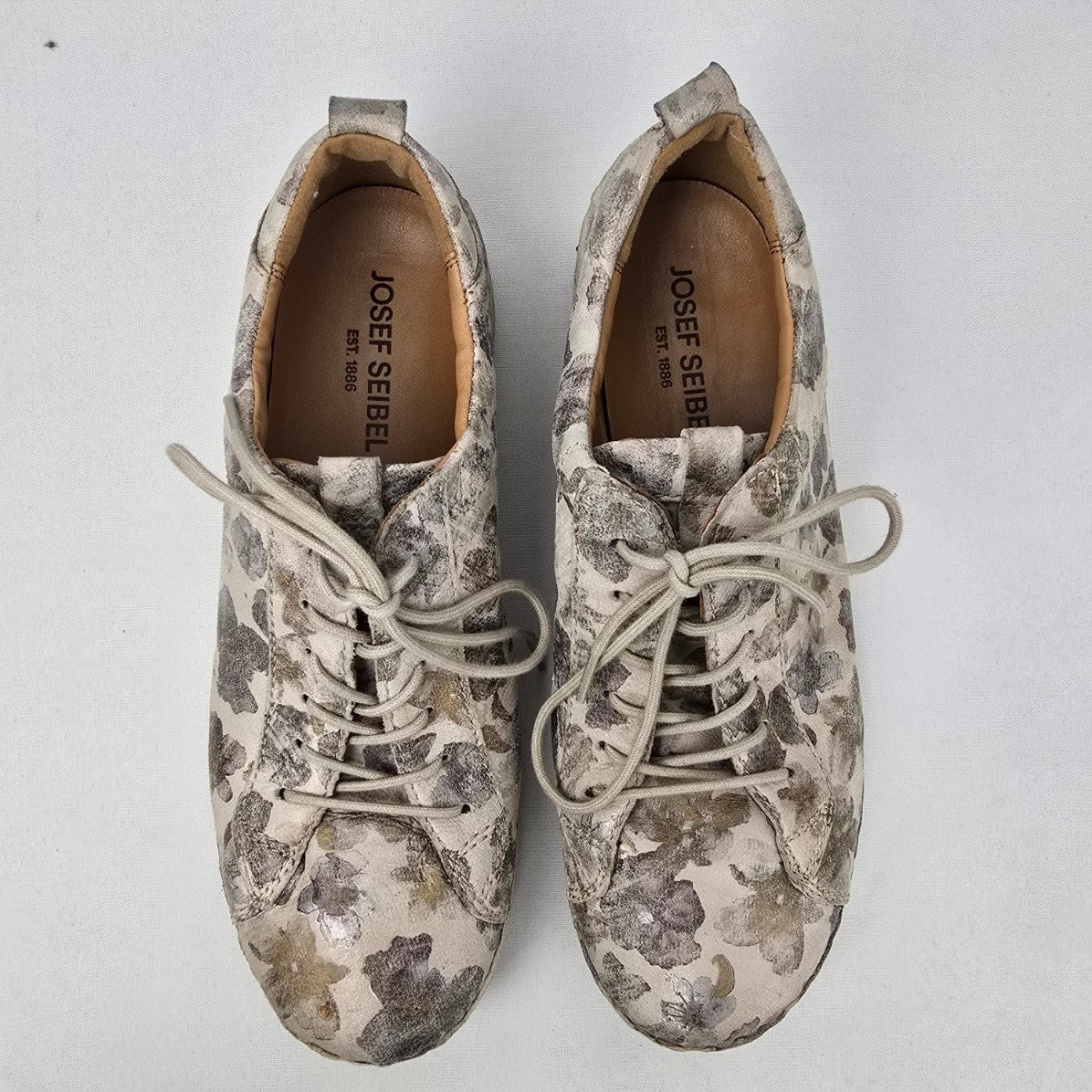 Josef Seibel Grey Floral Leather Lace Up Sneakers Size 9